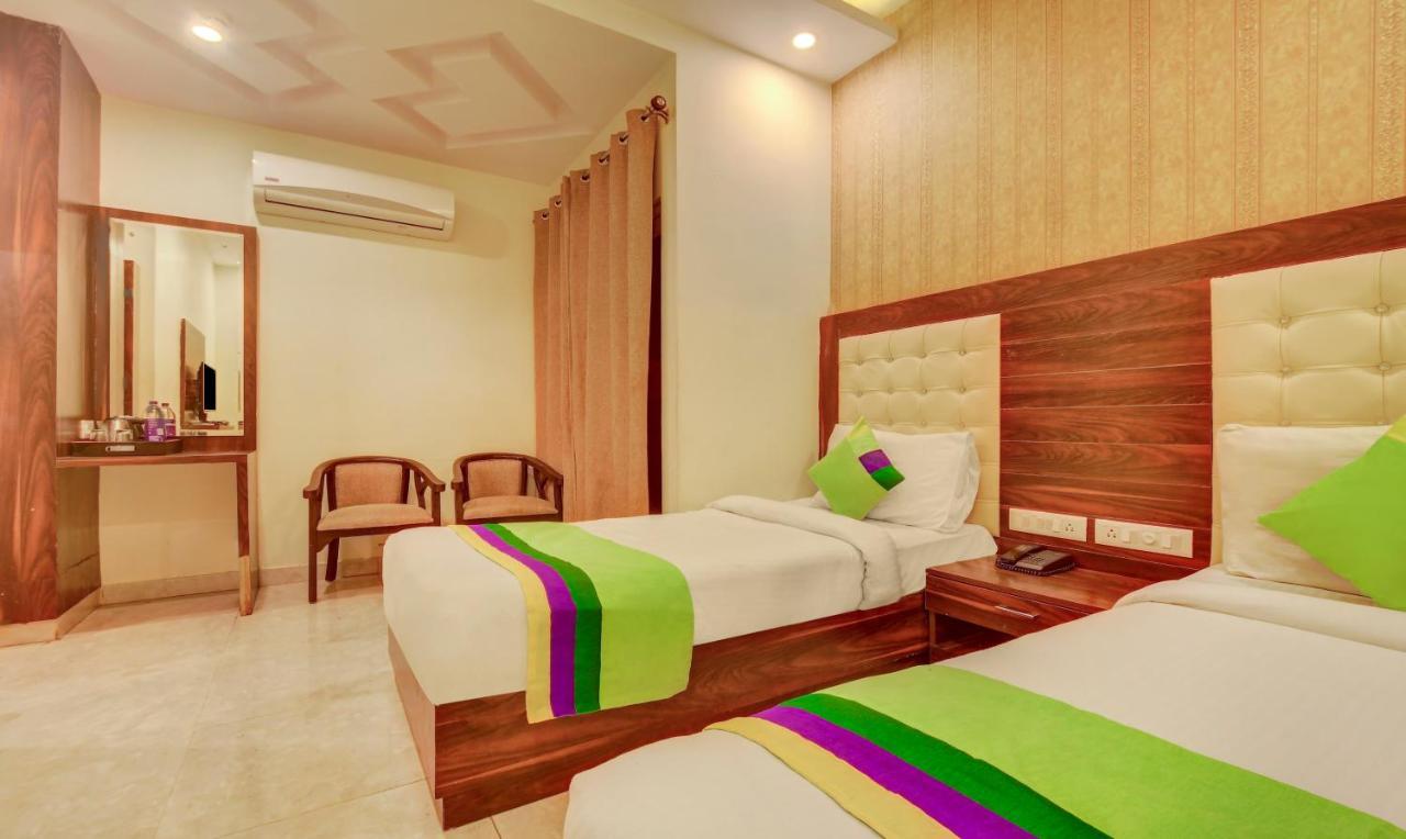 Treebo G K Residency Near Dehradun Railway Station Hotel Exterior photo