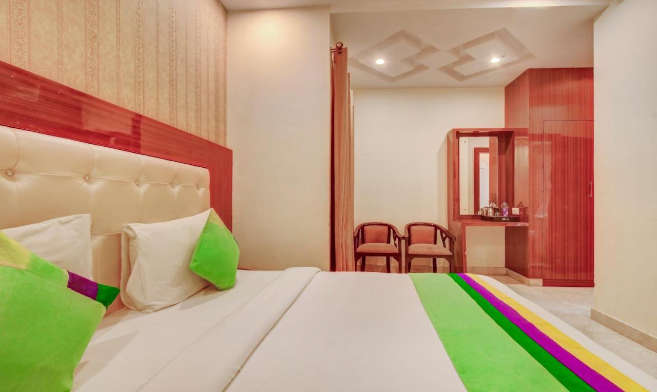 Treebo G K Residency Near Dehradun Railway Station Hotel Exterior photo